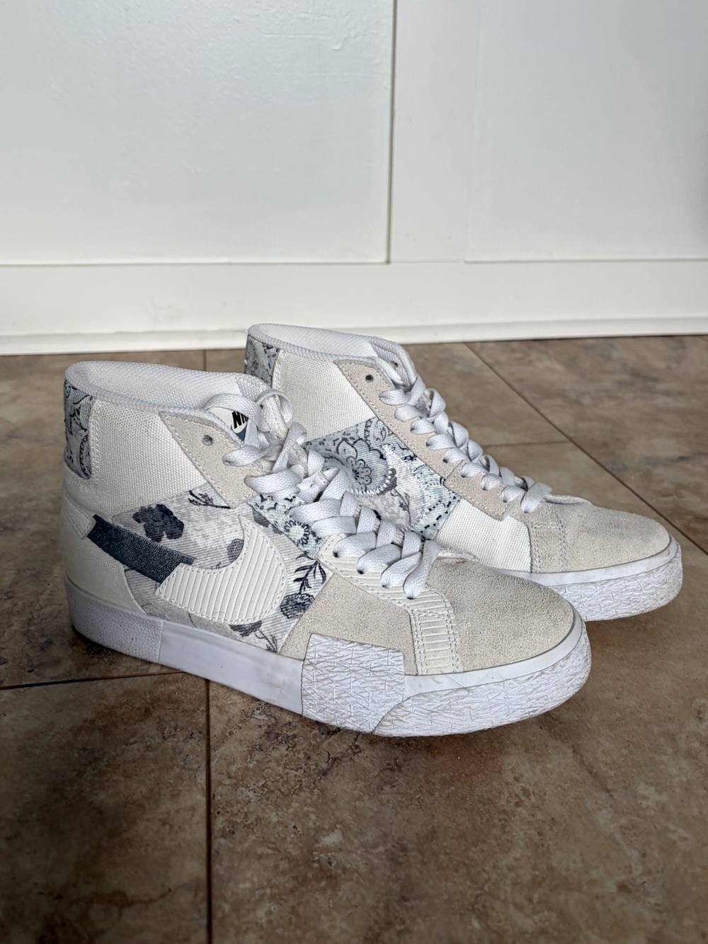 Nike Women’s High-Top Sneakers in White with Blue Floral Print